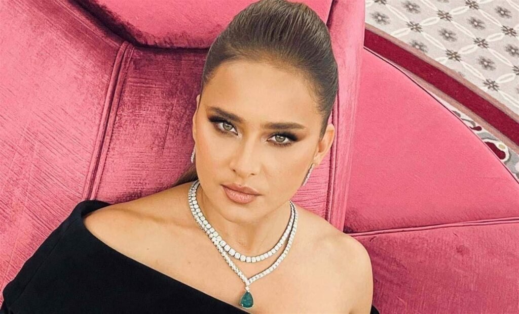 نيللي كريم: انتظروني في فراولة رمضان 2024 وعندنا مشكلة بمسلسلات الـ 30 حلقة 89 نيللي كريم: انتظروني في فراولة رمضان 2024 وعندنا مشكلة بمسلسلات الـ 30 حلقة
