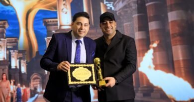 بالصور تكريم هاني الشيخ بالدورة 14 لـ مهرجان «إيجي فاشون الدولي»